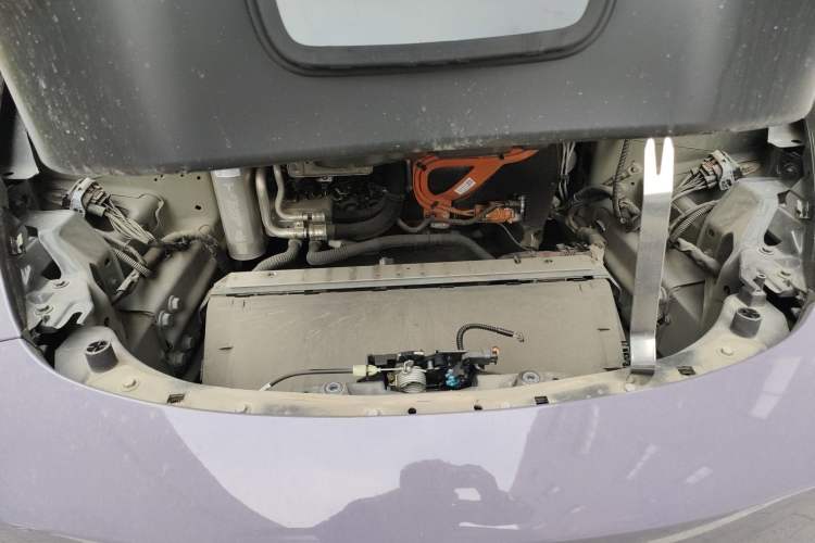 Used Tesla Model 3 2022 Rear-Wheel-Drive Version Engine Bay