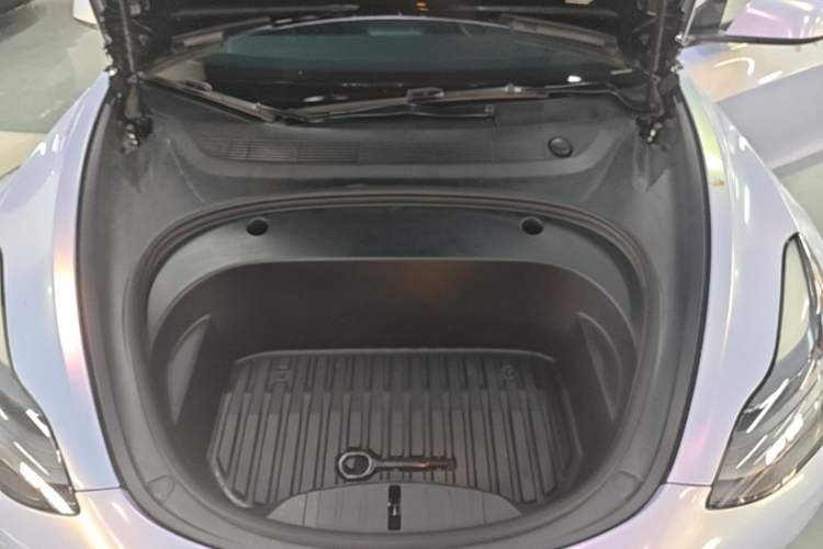 Used Tesla Model 3 2022 Performance High-Performance All-Wheel-Drive Version Engine Bay