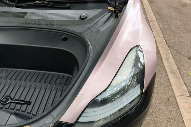 Used Tesla Model 3 2022 Rear-Wheel-Drive Version Engine Bay Left