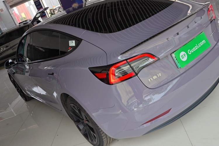Used Tesla Model 3 2022 Rear-Wheel-Drive Version Exterior 2