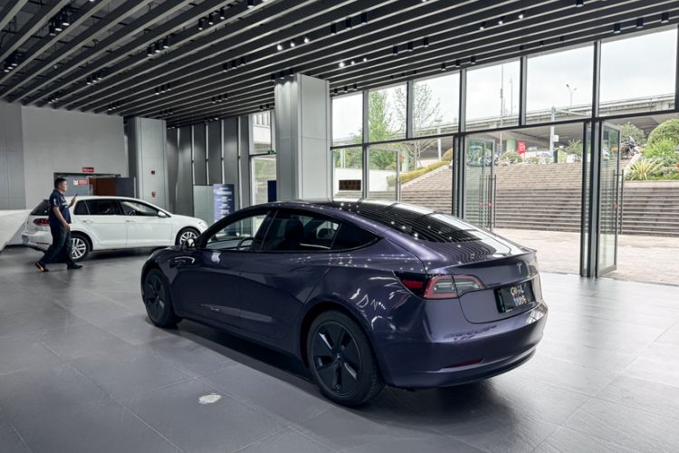 Used Tesla Model 3 2022 Rear-Wheel-Drive Version Exterior 3