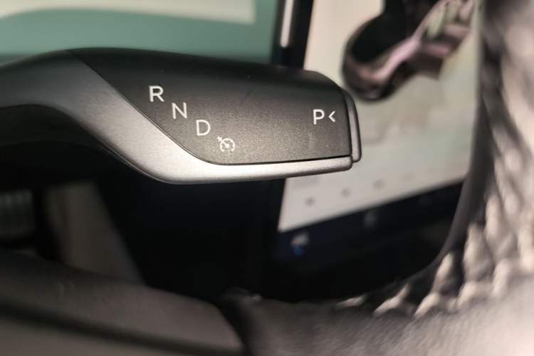 Used Tesla Model 3 2022 Performance High-Performance All-Wheel-Drive Version Gear Lever