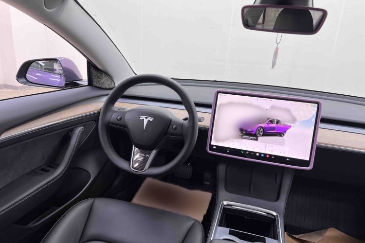 Used Tesla Model 3 2022 Rear-Wheel-Drive Version Interior 2