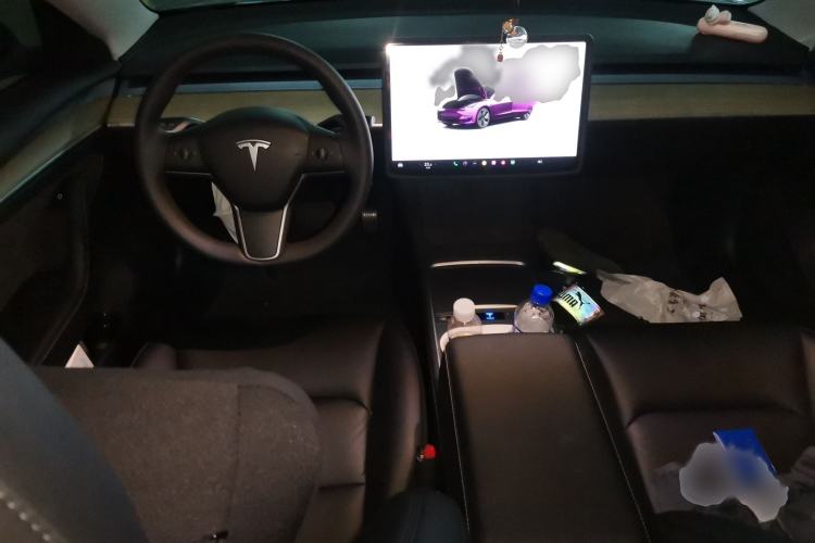 Used Tesla Model 3 2022 Rear-Wheel-Drive Version Interior 2