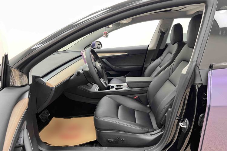 Used Tesla Model 3 2022 Rear-Wheel-Drive Version Interior 5