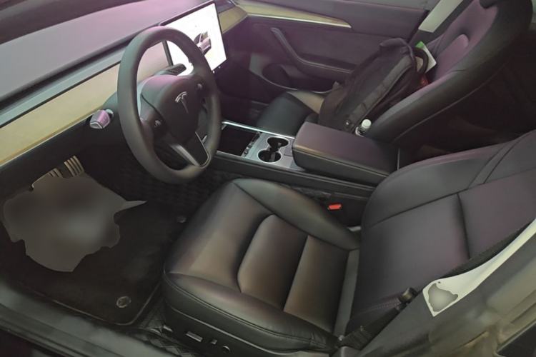 Used Tesla Model 3 2022 Rear-Wheel-Drive Version Left Front Seat