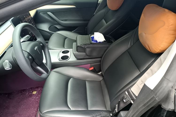 Used Tesla Model 3 2022 Rear-Wheel-Drive Version Left Front Seat