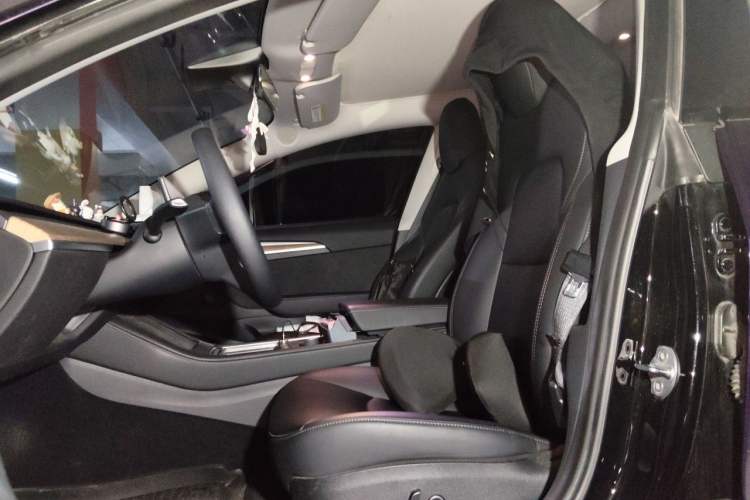 Used Tesla Model 3 2022 Rear-Wheel-Drive Version Left Front Seat