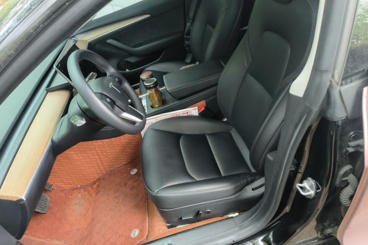 Used Tesla Model 3 2022 Rear-Wheel-Drive Version Left Front Seat