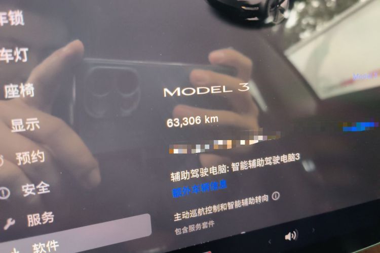 Used Tesla Model 3 2022 Rear-Wheel-Drive Version Odometer Close Up