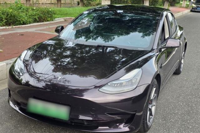 Ojetý Tesla Model 3 2022 Rear-Wheel-Drive Version