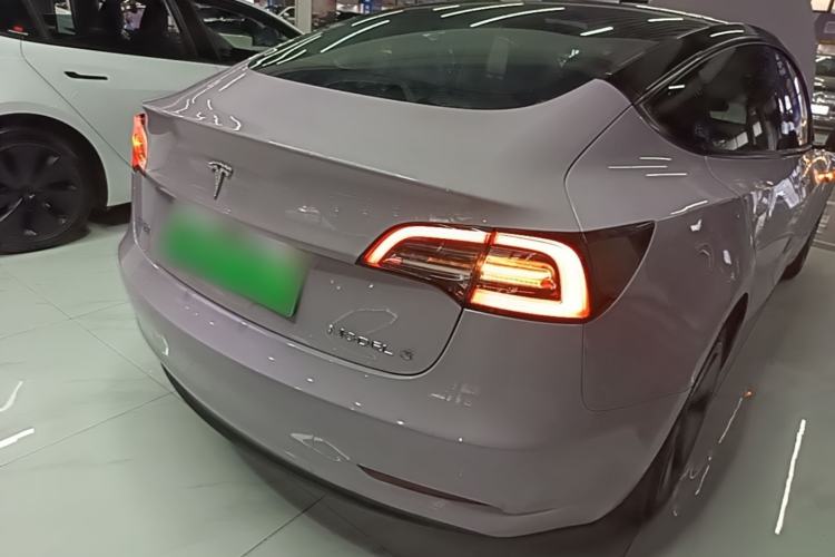 Used Tesla Model 3 2022 Rear-Wheel-Drive Version Rear Right 45 Deg