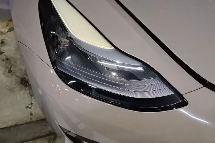 Used Tesla Model 3 2022 Rear-Wheel-Drive Version Right Front Headlight