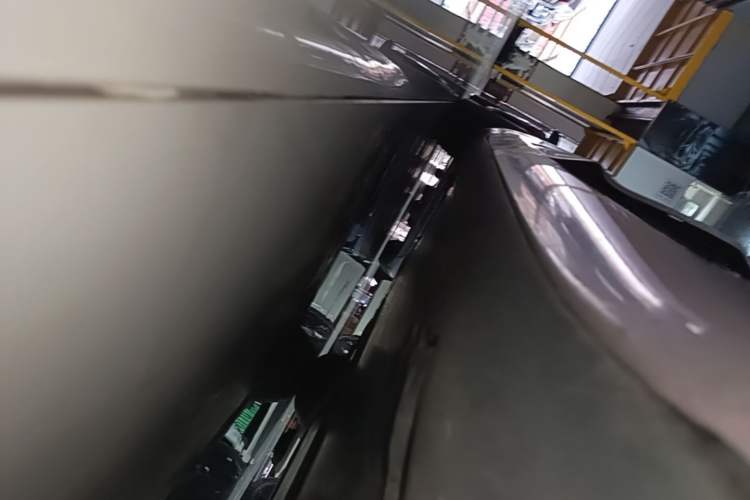 Used Tesla Model 3 2022 Rear-Wheel-Drive Version Right Side Sill