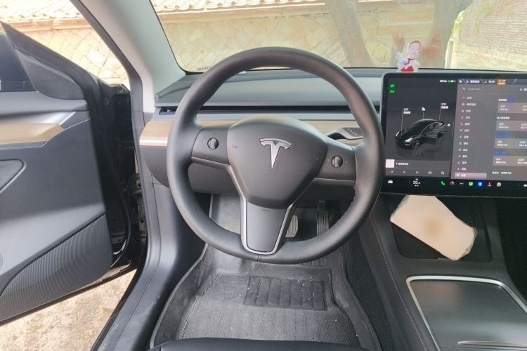 Used Tesla Model 3 2022 Rear-Wheel-Drive Version Steering Wheel