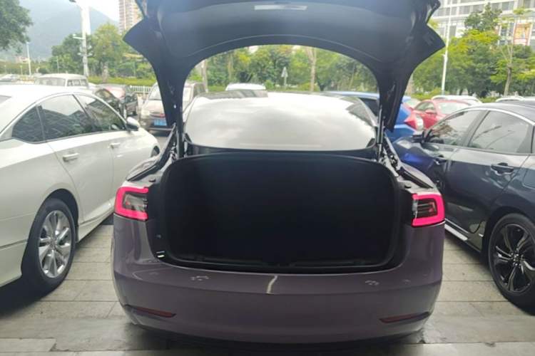 Used Tesla Model 3 2022 Rear-Wheel-Drive Version Trunk