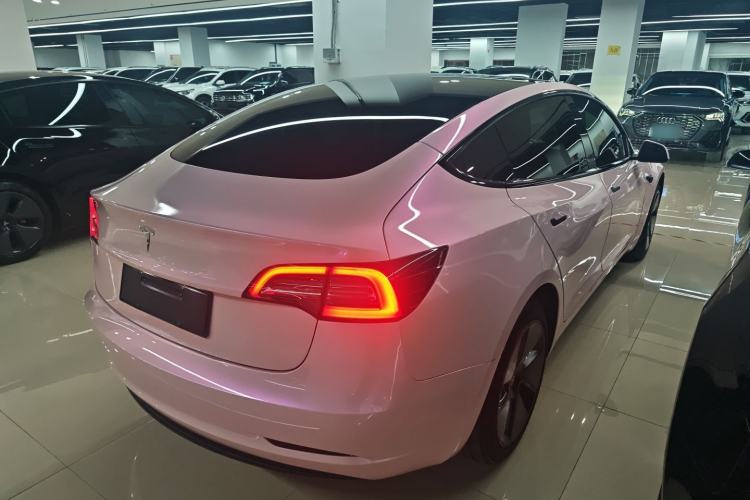 Used Tesla Model 3 2022 Rear-Wheel-Drive Version Rear Right 45 Deg