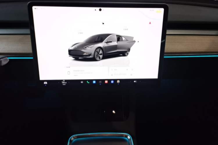 Used Tesla Model 3 2022 Rear-Wheel-Drive Version Audio And AC Panel