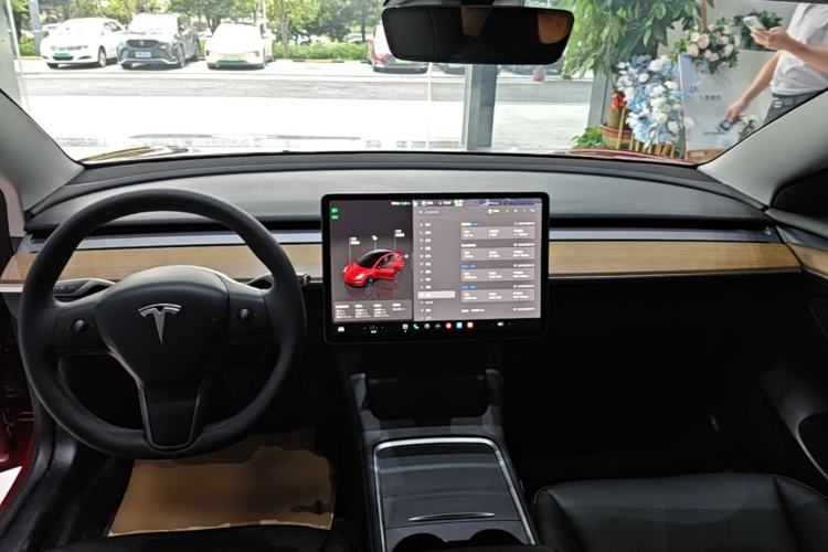 Used Tesla Model 3 2022 Rear-Wheel-Drive Version Center Console