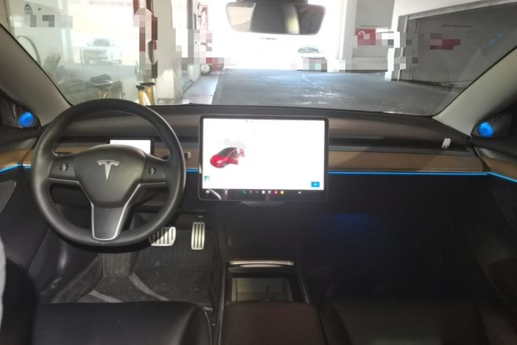 Used Tesla Model 3 2022 Performance High-Performance All-Wheel-Drive Version Center Console