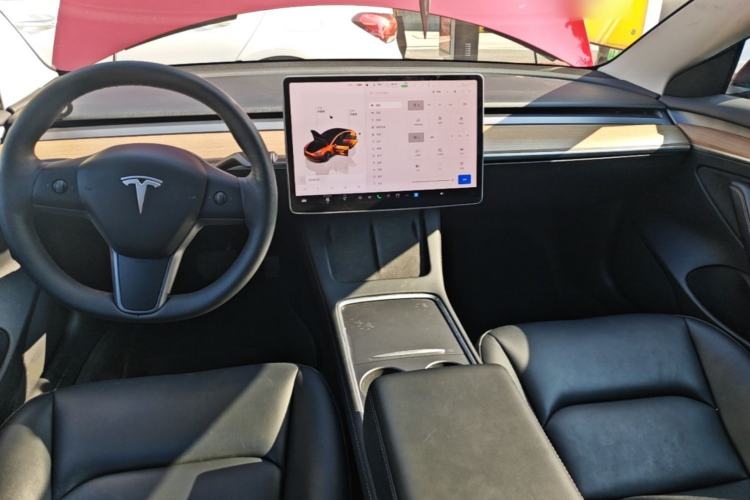 Used Tesla Model 3 2022 Rear-Wheel-Drive Version Center Console