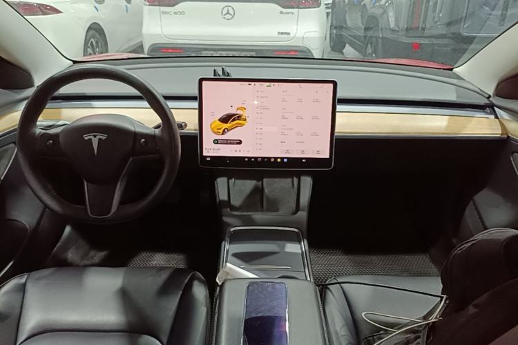 Used Tesla Model 3 2022 Rear-Wheel-Drive Version Center Console
