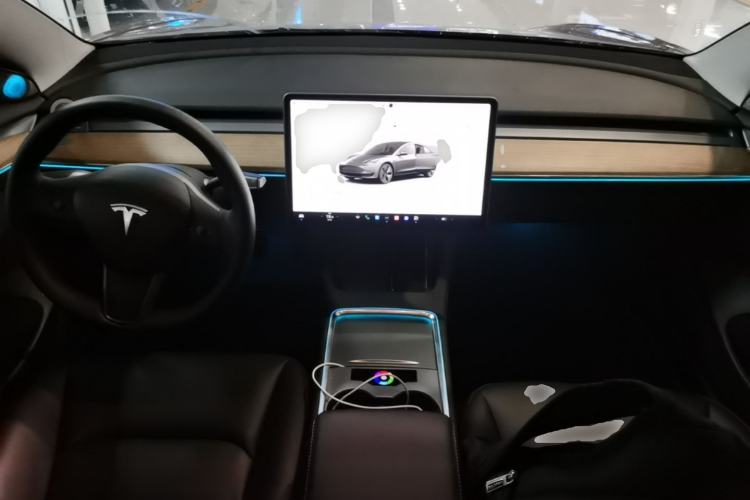 Used Tesla Model 3 2022 Rear-Wheel-Drive Version Center Console