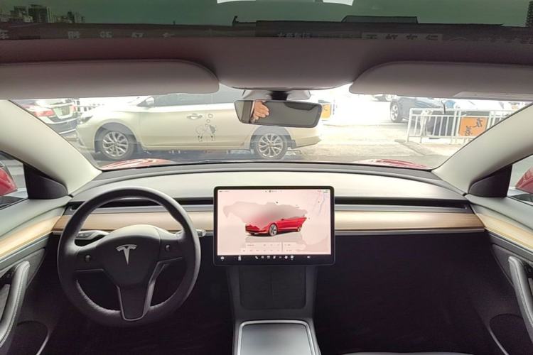 Used Tesla Model 3 2022 Rear-Wheel-Drive Version Center Console