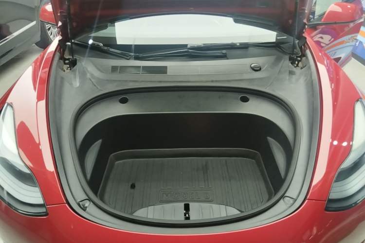 Used Tesla Model 3 2022 Rear-Wheel-Drive Version Engine Bay