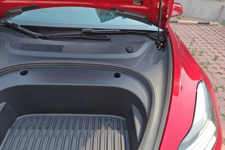 Used Tesla Model 3 2022 Performance High-Performance All-Wheel-Drive Version Engine Bay Left