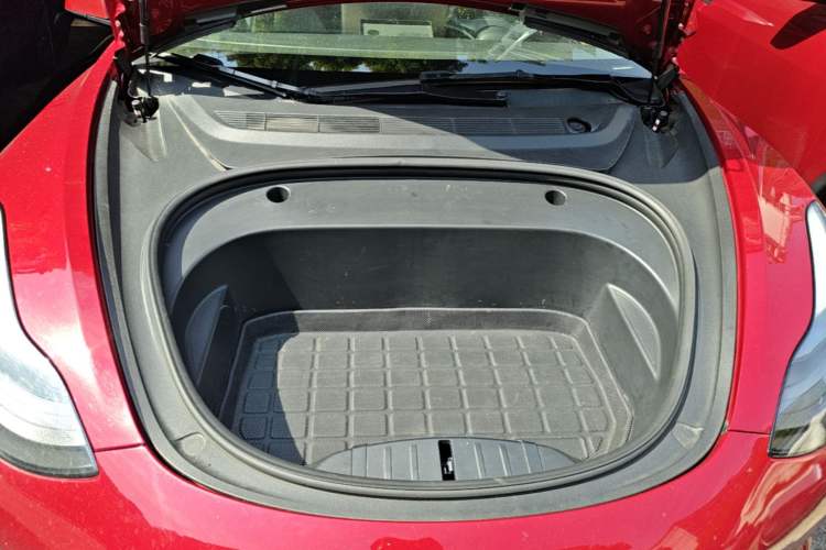 Used Tesla Model 3 2022 Rear-Wheel-Drive Version Engine Bay