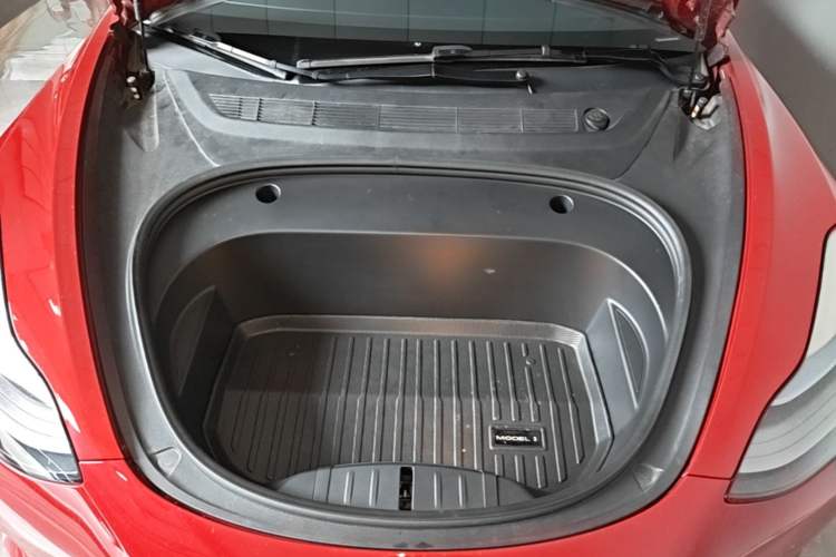 Used Tesla Model 3 2022 Rear-Wheel-Drive Version Engine Bay