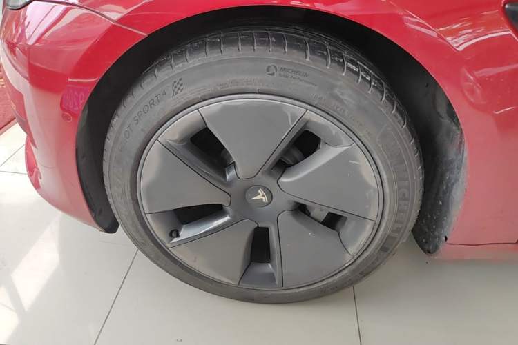 Used Tesla Model 3 2022 Rear-Wheel-Drive Version Exterior 1
