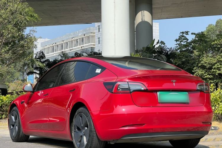Used Tesla Model 3 2022 Rear-Wheel-Drive Version Exterior 2