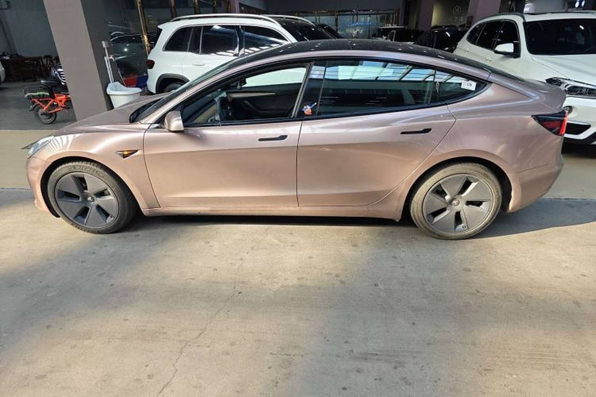 Used Tesla Model 3 2022 Rear-Wheel-Drive Version Exterior 3