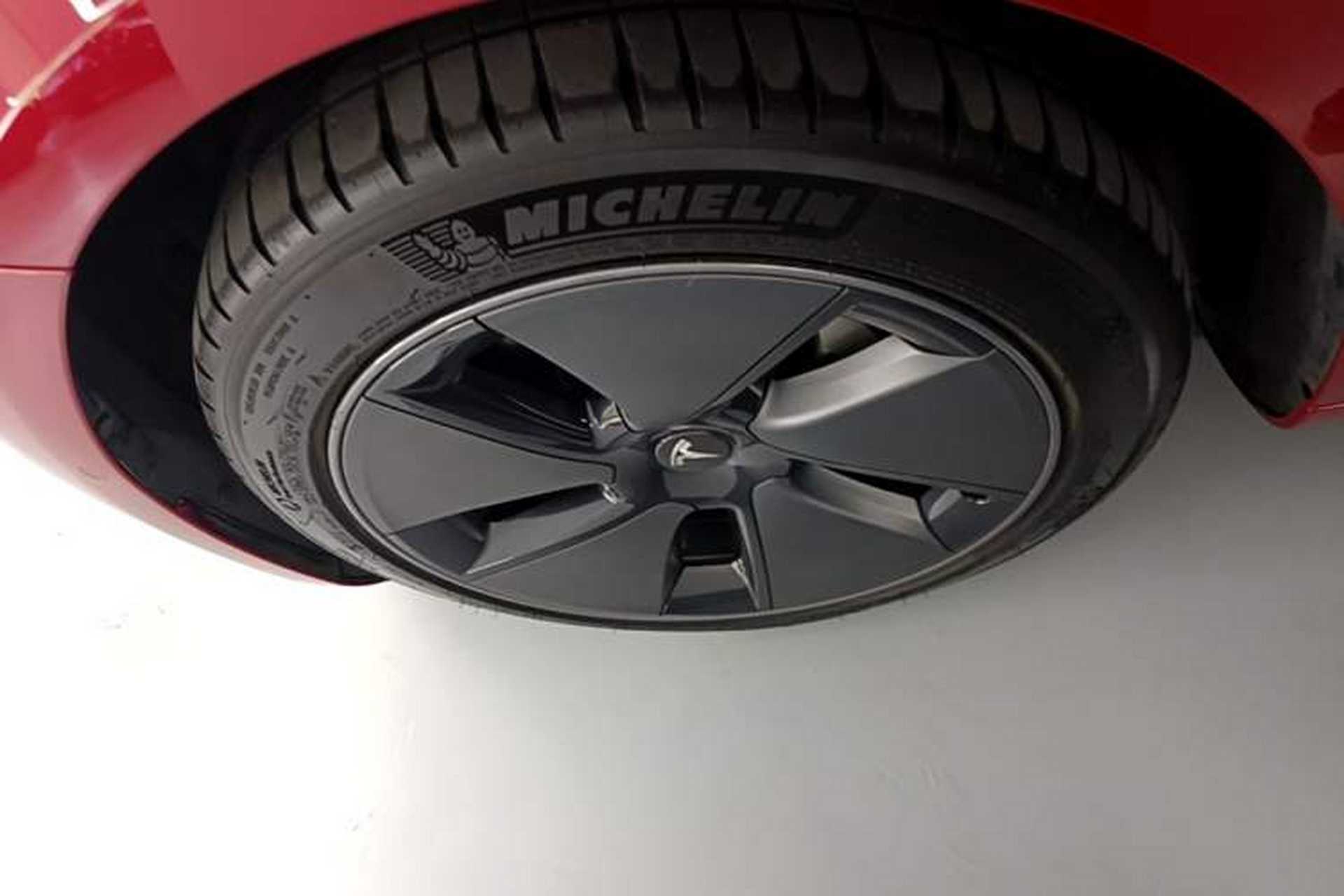 Used Tesla Model 3 2022 Rear-Wheel-Drive Version Exterior 4