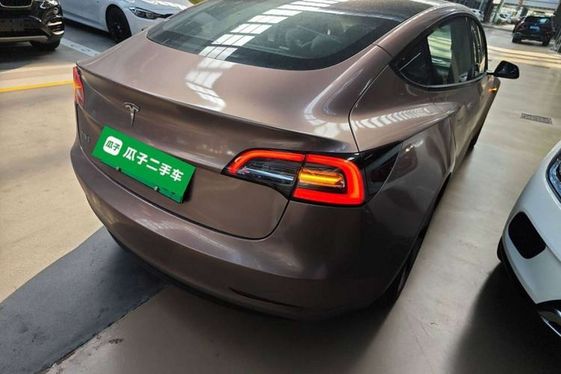 Used Tesla Model 3 2022 Rear-Wheel-Drive Version Exterior 5