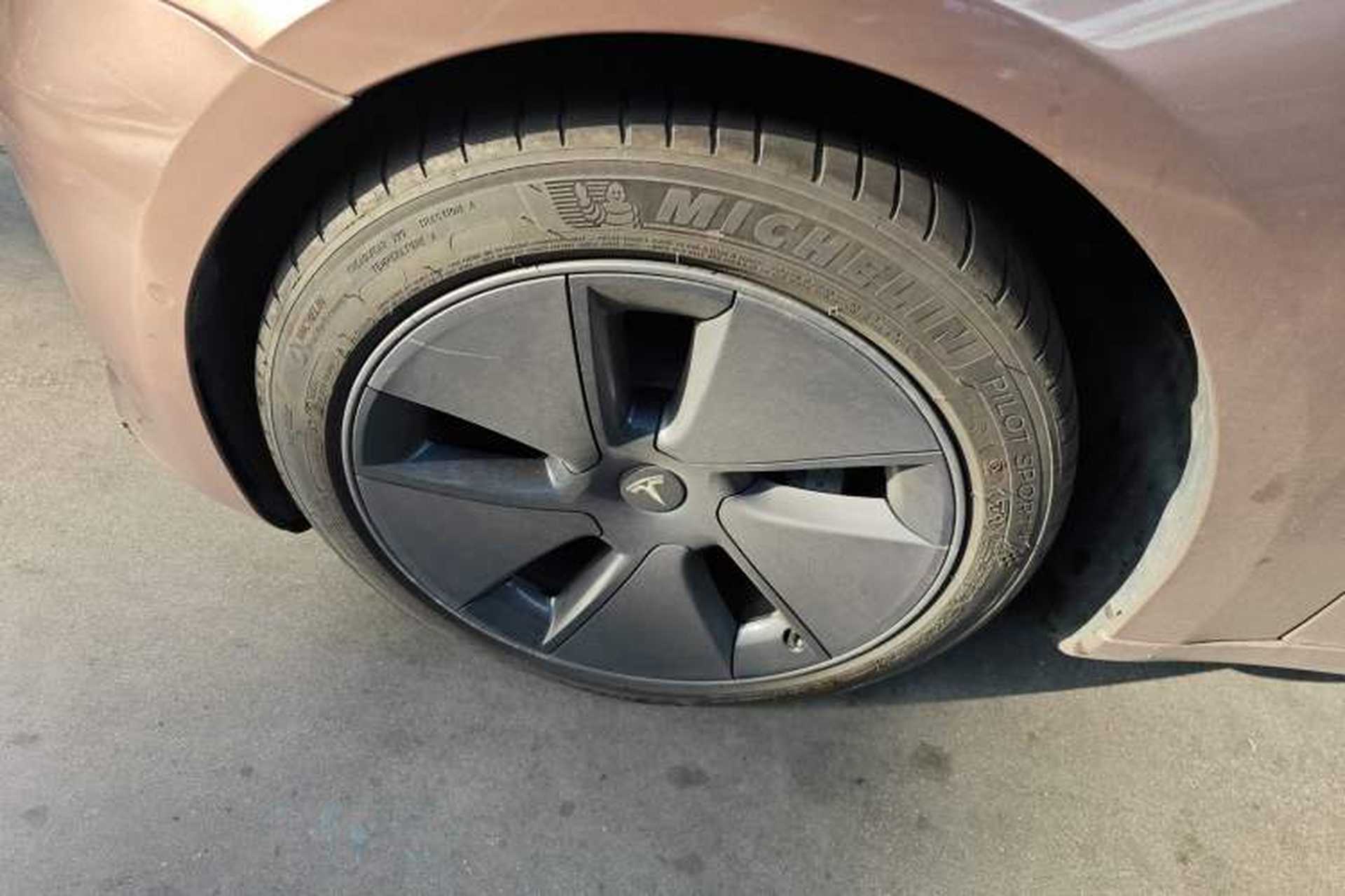 Used Tesla Model 3 2022 Rear-Wheel-Drive Version Exterior 7