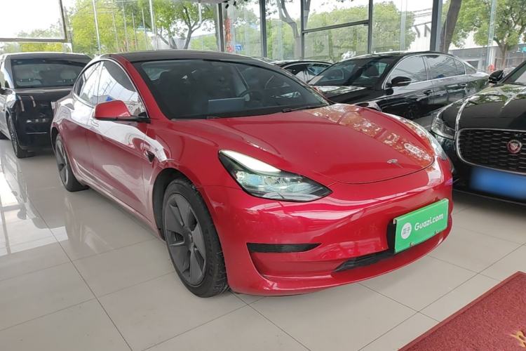 Used Tesla Model 3 2022 Rear-Wheel-Drive Version Front Right 45 Deg