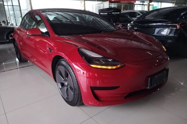 Used Tesla Model 3 2022 Rear-Wheel-Drive Version Front Right 45 Deg
