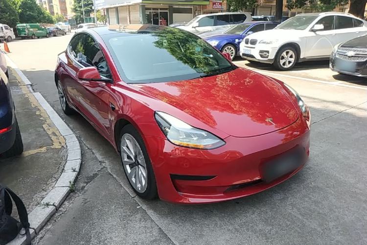 Used Tesla Model 3 2022 Rear-Wheel-Drive Version Front Right 45 Deg