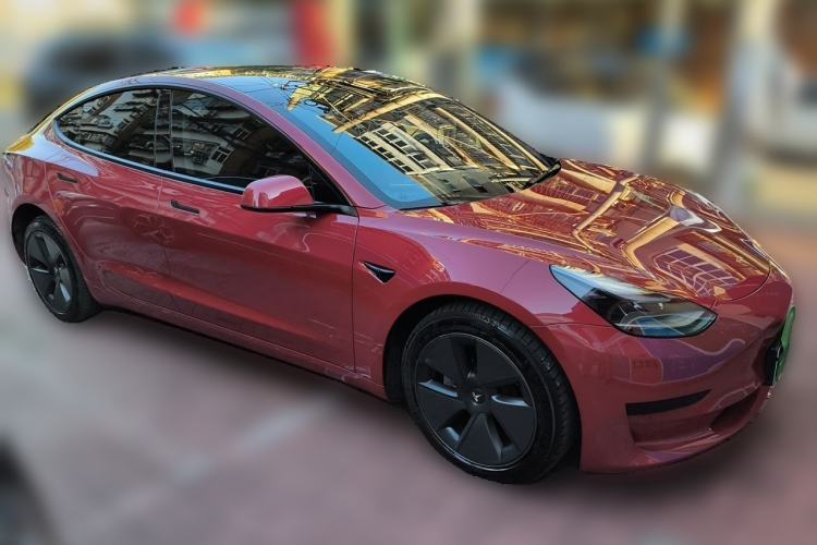 Used Tesla Model 3 2022 Rear-Wheel-Drive Version Front Right 45 Deg