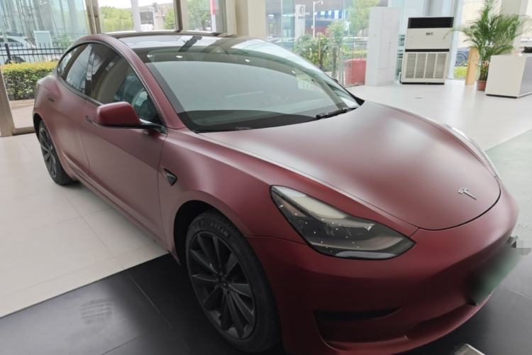 Used Tesla Model 3 2022 Rear-Wheel-Drive Version Front Right 45 Deg