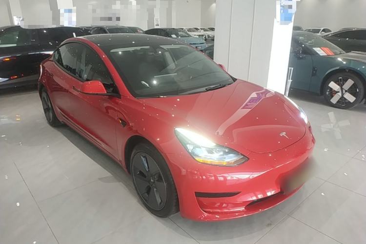 Used Tesla Model 3 2022 Rear-Wheel-Drive Version Front Right 45 Deg