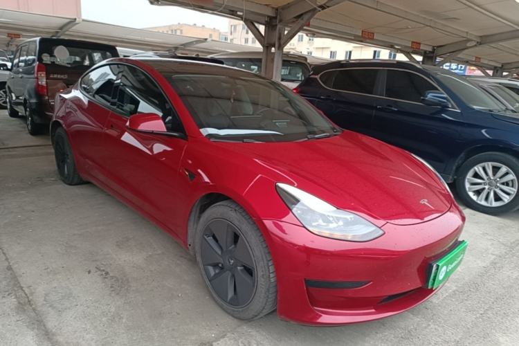 Used Tesla Model 3 2022 Rear-Wheel-Drive Version Front Right 45 Deg