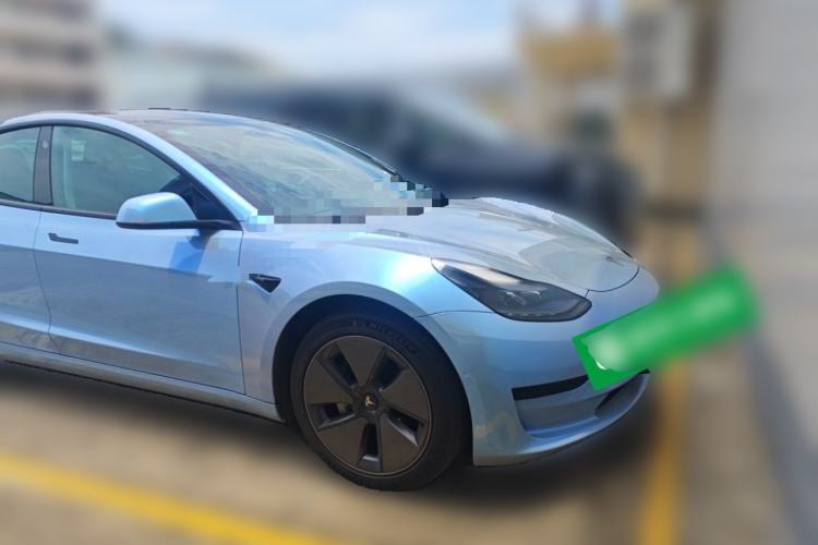 Used Tesla Model 3 2022 Rear-Wheel-Drive Version Front Right 45 Deg