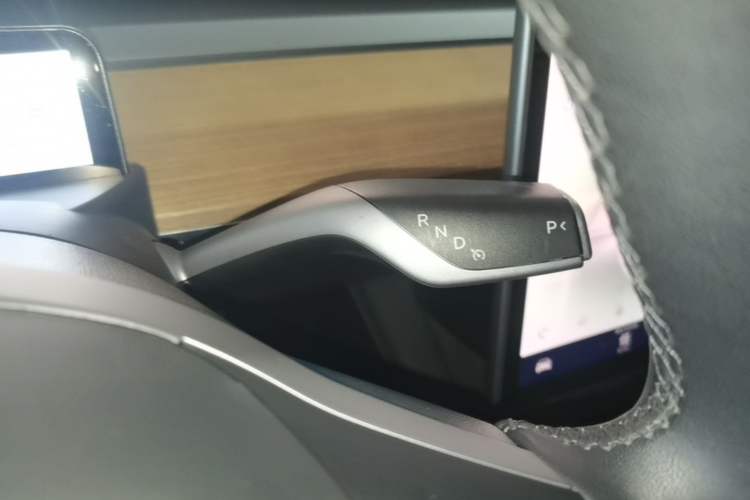 Used Tesla Model 3 2022 Performance High-Performance All-Wheel-Drive Version Gear Lever