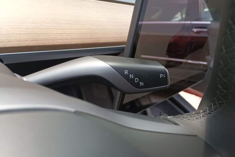 Used Tesla Model 3 2022 Performance High-Performance All-Wheel-Drive Version Gear Lever