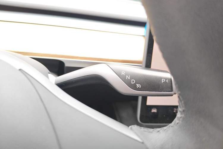 Used Tesla Model 3 2022 Performance High-Performance All-Wheel-Drive Version Gear Lever