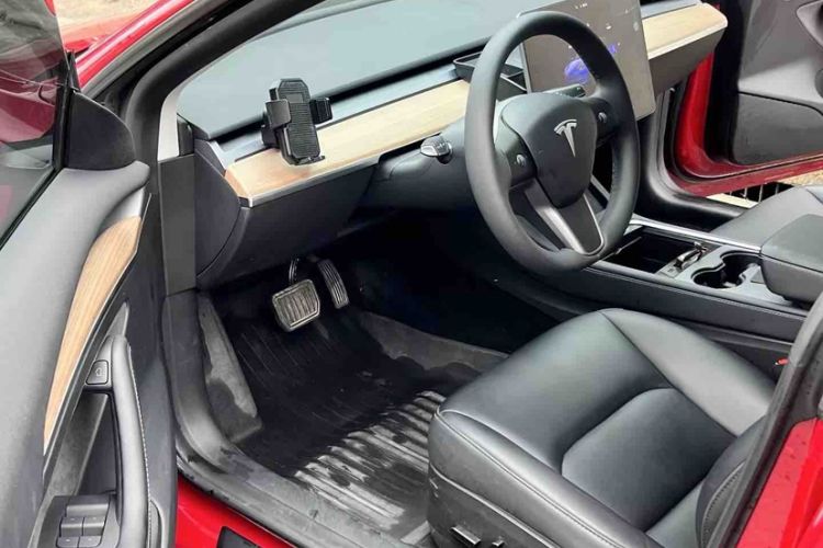 Used Tesla Model 3 2022 Rear-Wheel-Drive Version Interior 5